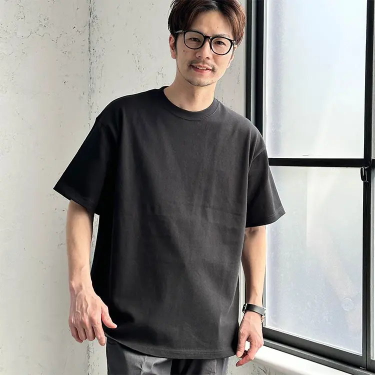 黒Tシャツのカッコいい着こなし方とは？おすすめコーデもご紹介 - 30代