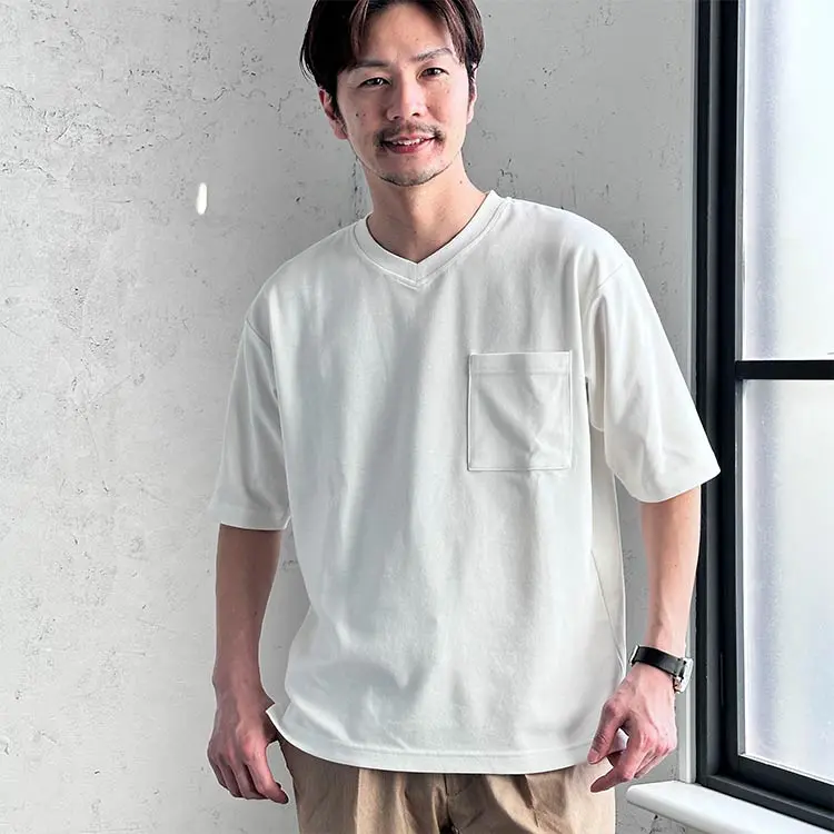 白Tシャツが透ける悩みを解決。おすすめメンズインナーと対策方法を